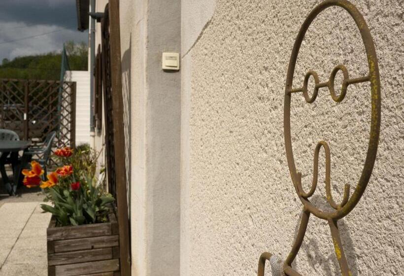 Bed and Breakfast Les Louchardes