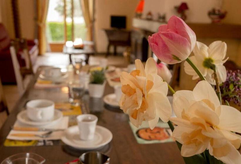 Bed and Breakfast Les Louchardes