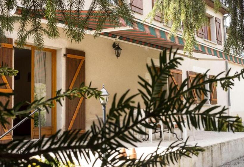 Bed and Breakfast Les Louchardes