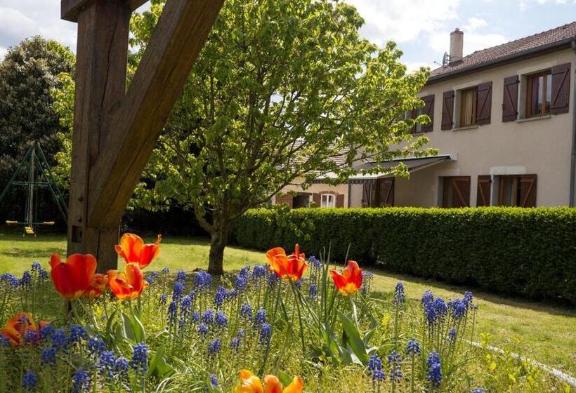 Bed and Breakfast Les Louchardes