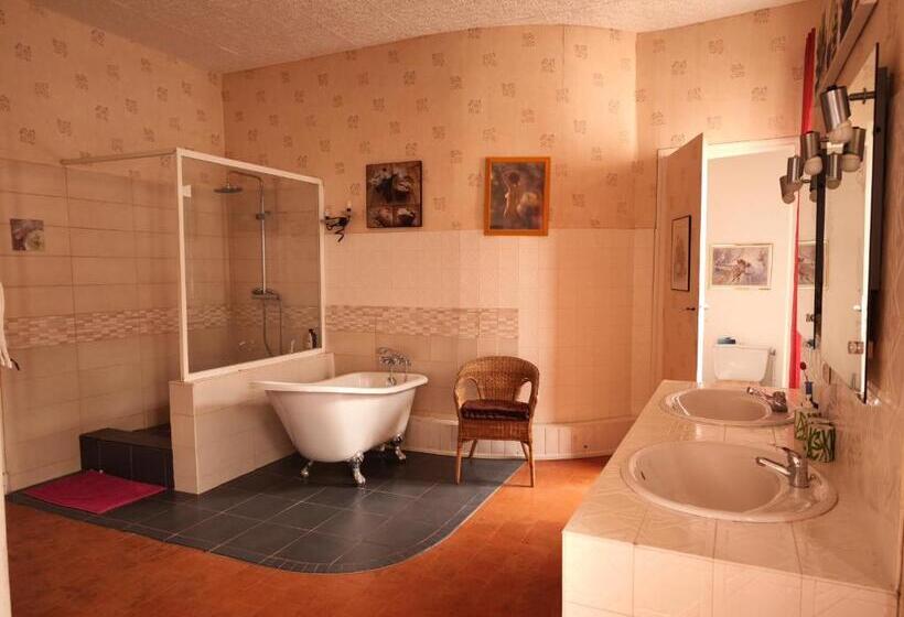 Bed and Breakfast Les Volets Bleus