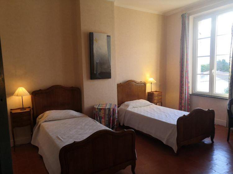 住宿加早餐  Les Volets Bleus