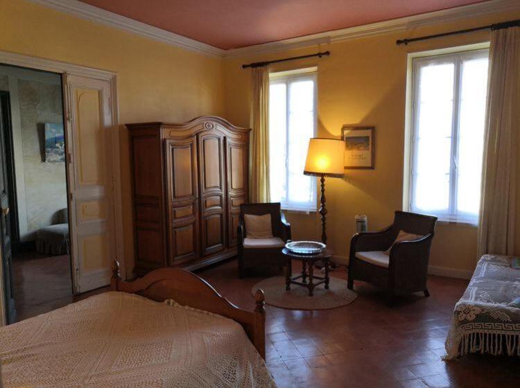 Bed and Breakfast Les Volets Bleus