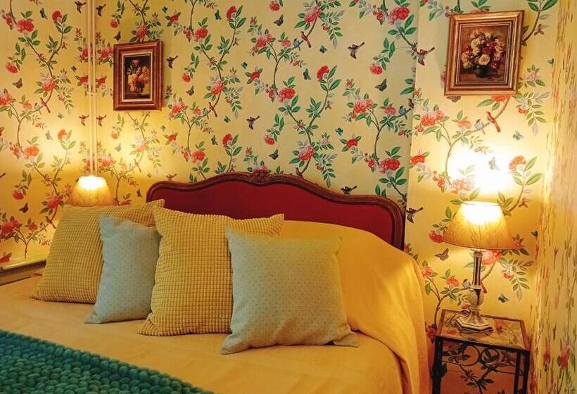 住宿加早餐 Logis Les Remparts