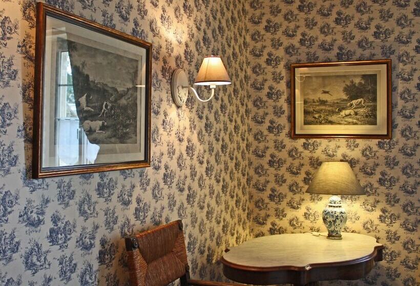 住宿加早餐 Logis Les Remparts