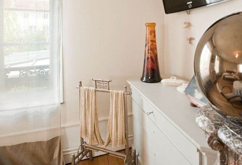 Bed and Breakfast Maison D Hote De Myon