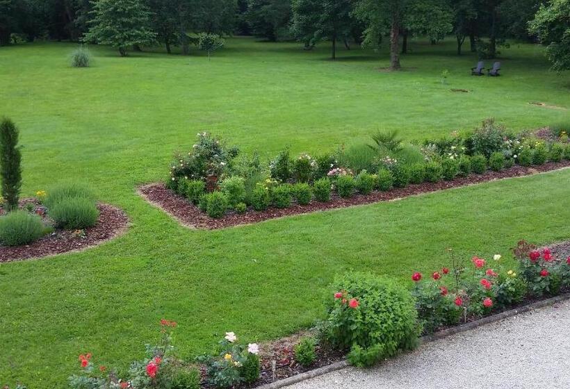 住宿加早餐  Maison D Hôtes De Charme Les Bruhasses