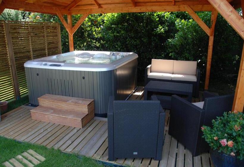 住宿加早餐  Maison D Hôtes De Kerzine