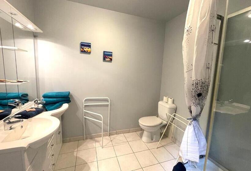 住宿加早餐 Maison D Hôtes Et Gîtes La Chouannerie à Côté Du Parc Du Puy Dufou