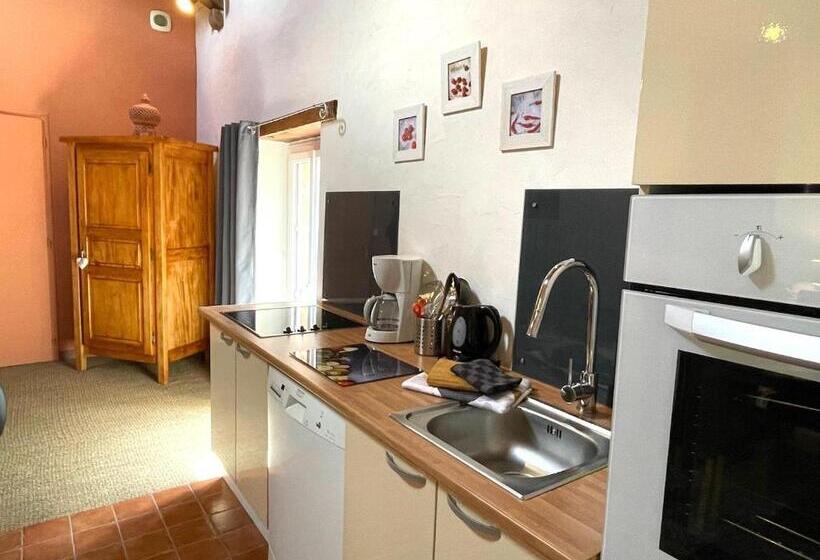 住宿加早餐 Maison D Hôtes Et Gîtes La Chouannerie à Côté Du Parc Du Puy Dufou