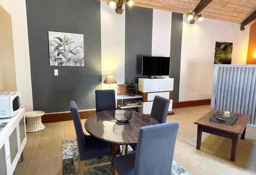 住宿加早餐 Maison D Hôtes Et Gîtes La Chouannerie à Côté Du Parc Du Puy Dufou