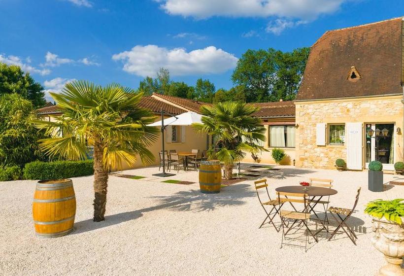 Bed and Breakfast La Barde Montfort, Votre Maison D Hôtes à 4 Kms De Sarlat Dordogne