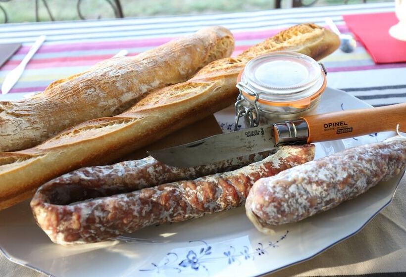 ベッドアンドブレックファースト Maison De Margot