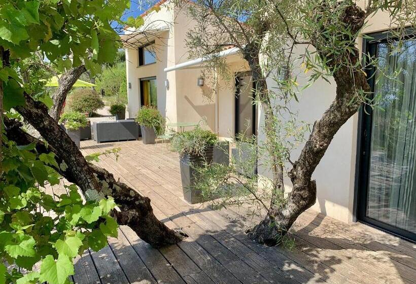 مبيت وإفطار Maison D'hôtes Bleu Azur
