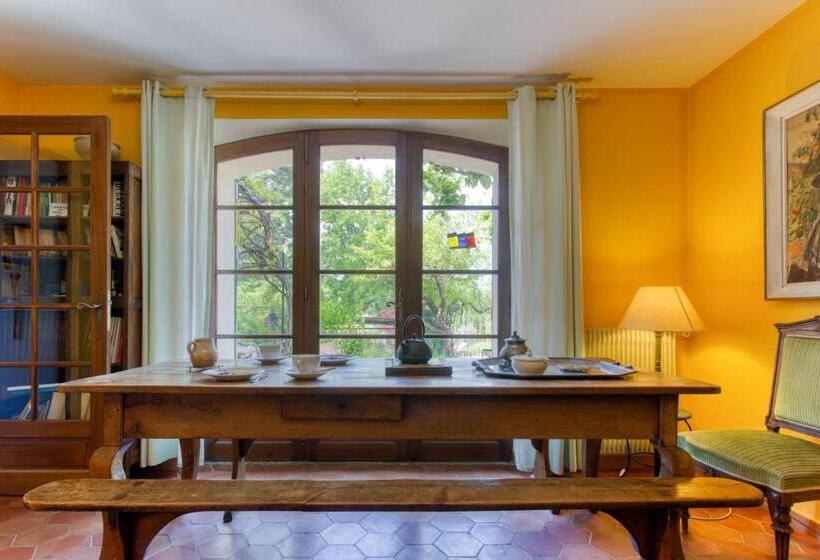 민박 Mas De Bacalan