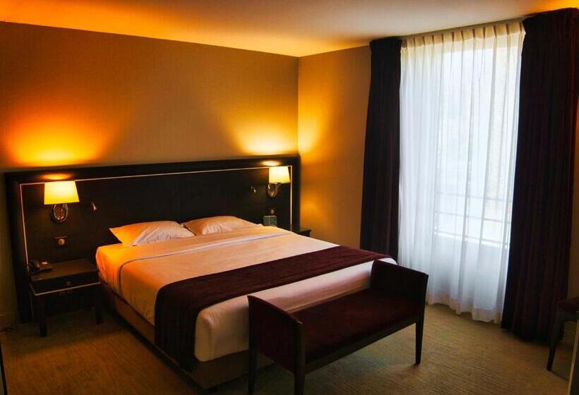 בית מלון כפרי Amicitia   Hôtel & Restaurant