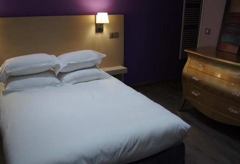 ホテル Auberge Du Cheval Blanc