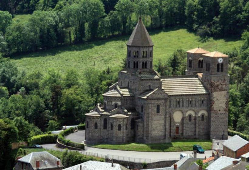 בית מלון כפרי Aux 500 Diables Eco Lodge