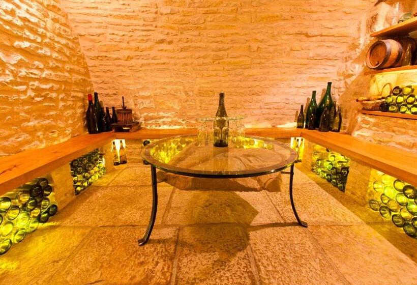 בית מלון כפרי De La Beursaudiere