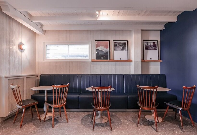 호텔 Chalet Hôtel Des 2 Gares