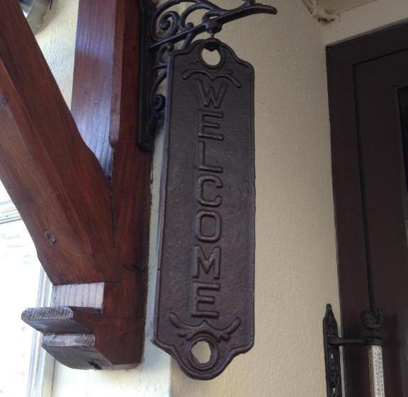 Отель Des Remparts