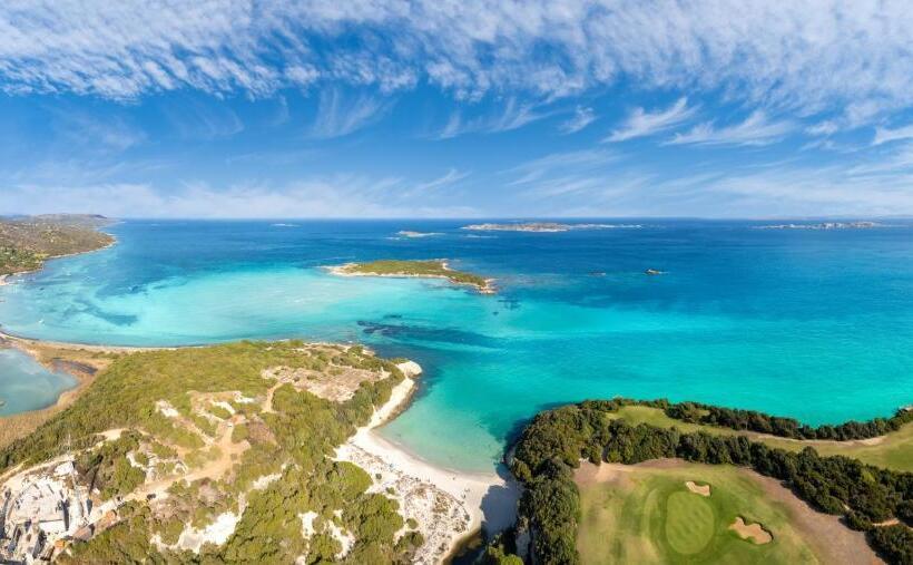 בית מלון כפרי Domaine De Licetto