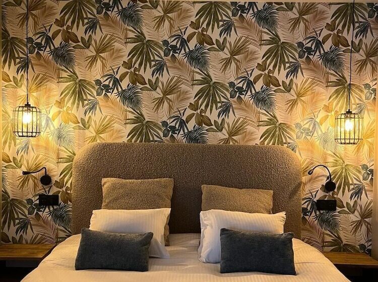 هتل Domaine De Suzel