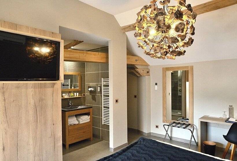 هتل Domaine De Suzel