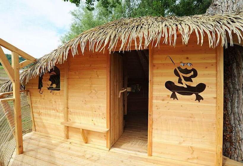 هتل Domaine De Suzel