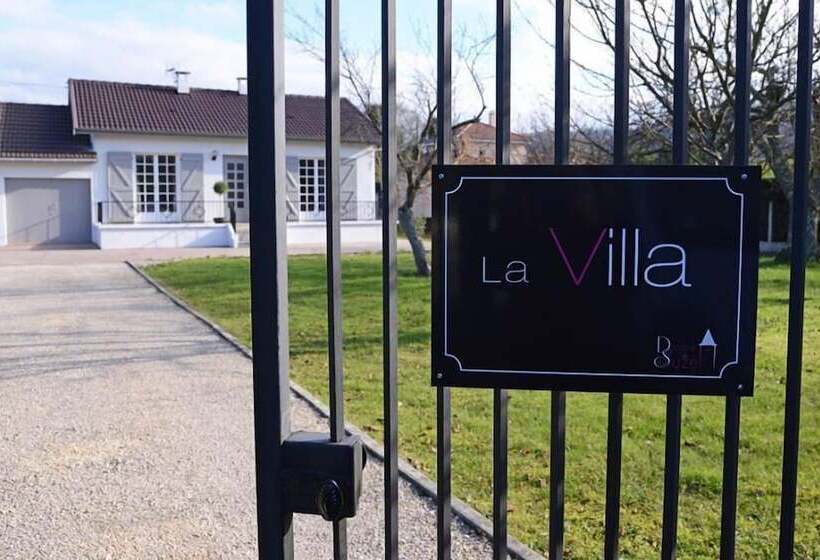 هتل Domaine De Suzel