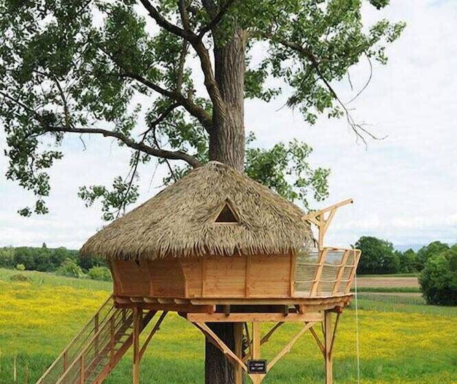 هتل Domaine De Suzel