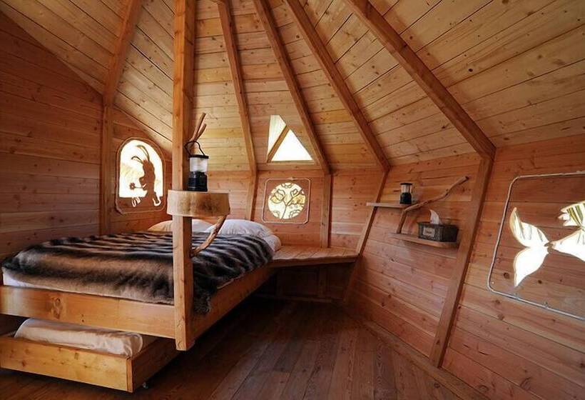 هتل Domaine De Suzel