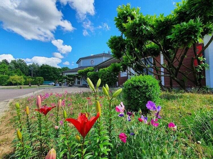 בית מלון כפרי Eqynox