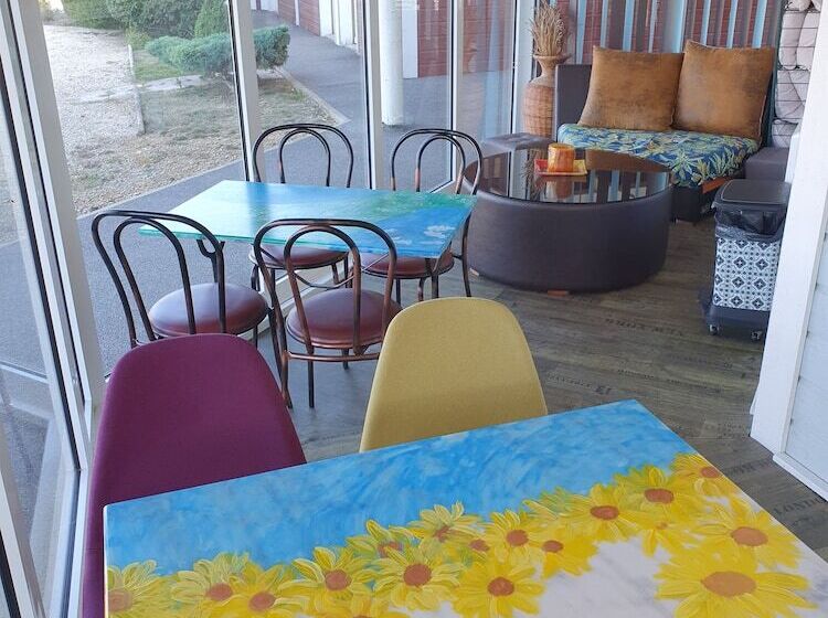 בית מלון כפרי Eqynox