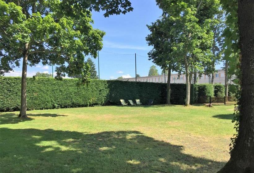 בית מלון כפרי Etesia