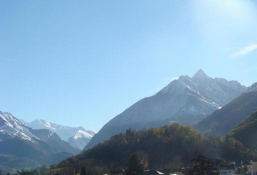 ホテル Hôtel Café Les Fleurs