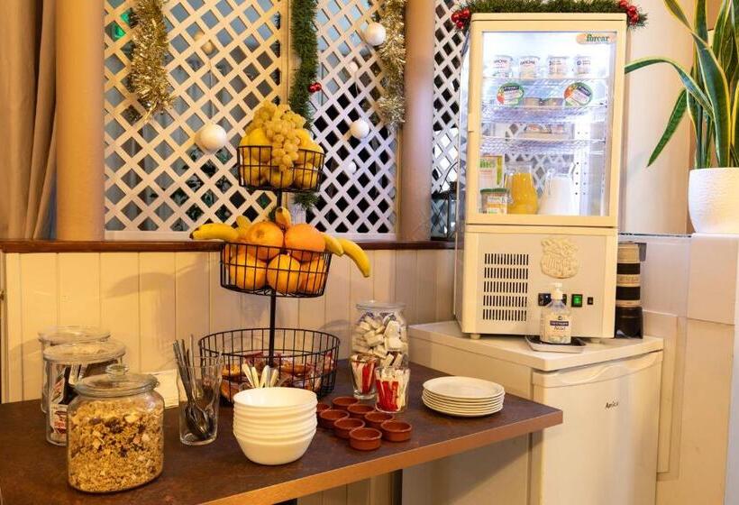 호텔 Hôtel Café Les Fleurs