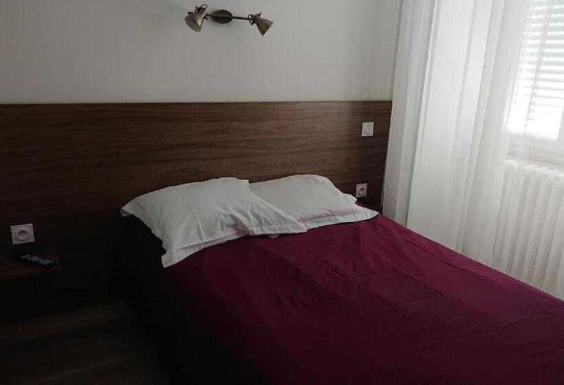 호텔 Hôtel De L'europe