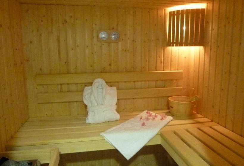 Отель La Villa En L île 2 Piscines & Spa