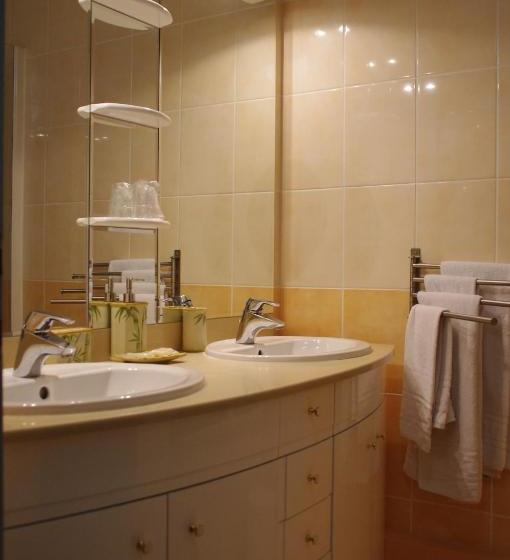 בית מלון כפרי Hôtel Le Relais Porte Des Alpes