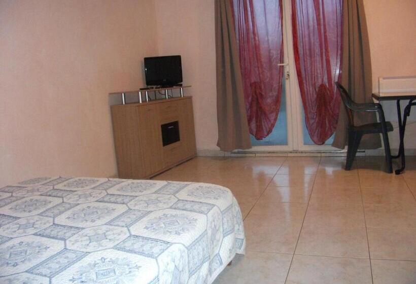 酒店 Hôtel Restaurant De La Gare