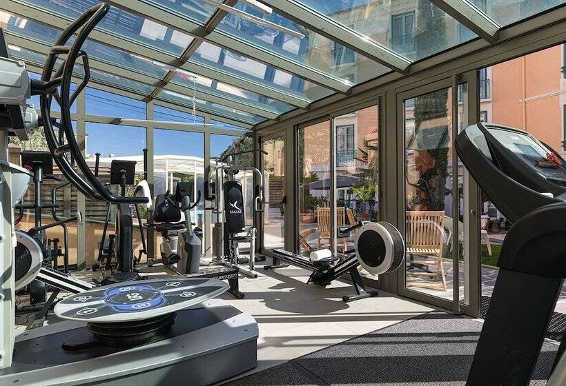 Отель Hôtel Spa Thermalia