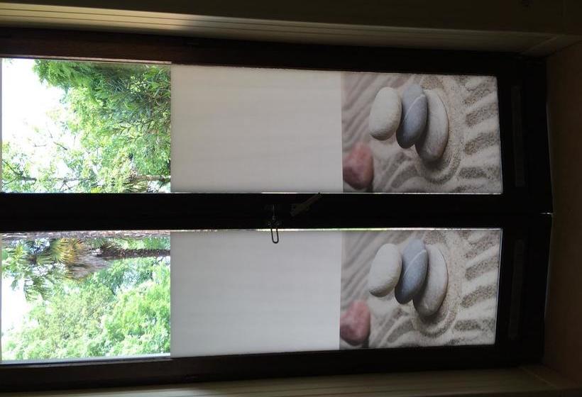 酒店 Hôtel Studios Les Acacias