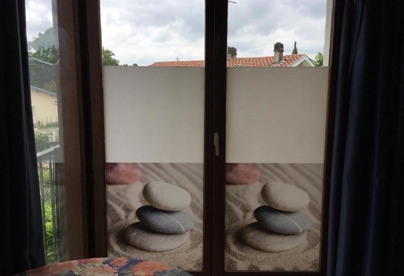 酒店 Hôtel Studios Les Acacias