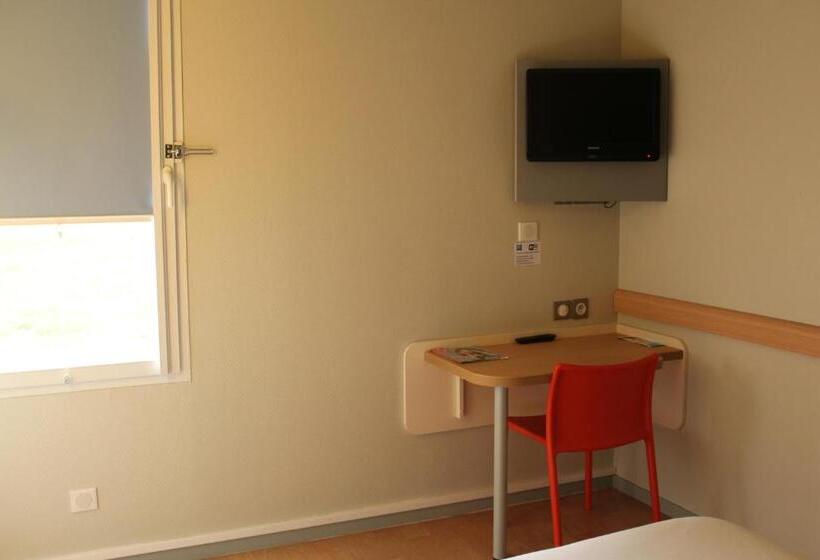 호텔 Ibis Budget Laval