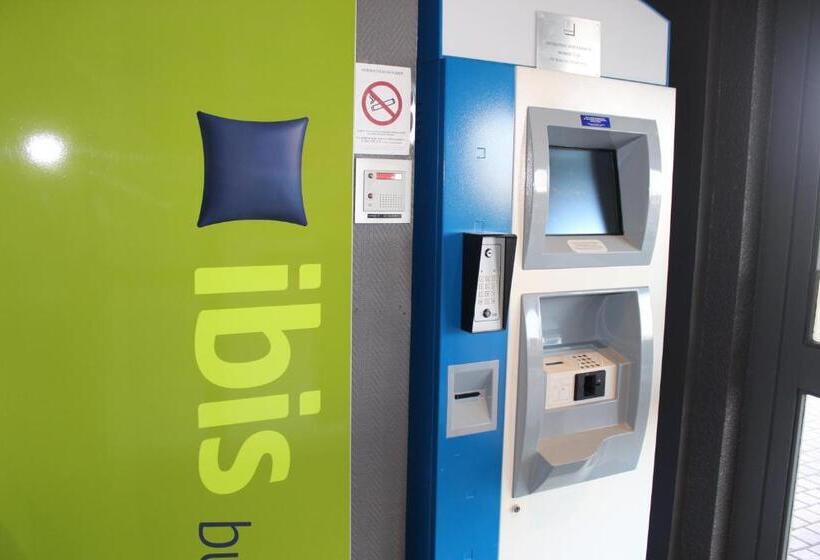 호텔 Ibis Budget Laval