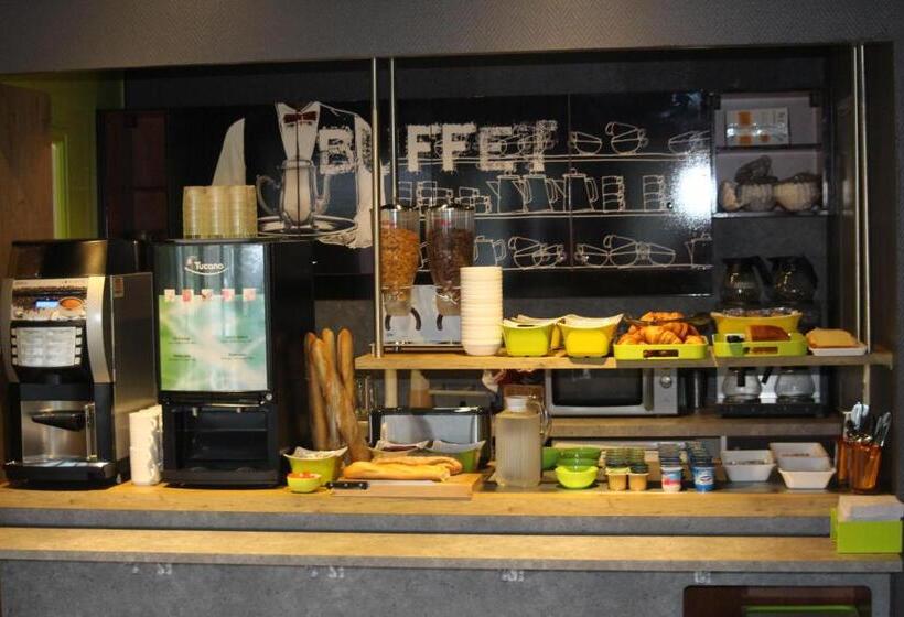 호텔 Ibis Budget Laval