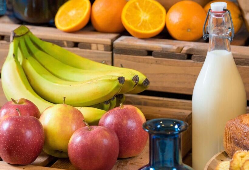 בית מלון כפרי Hôtel Ibis Budget Nantes Ouest Atlantis Couëron