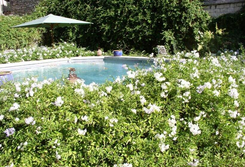 Отель La Maison De Sophie