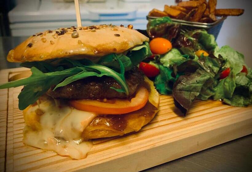 Отель Le Chardon